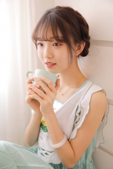 天海翼犯侵教师